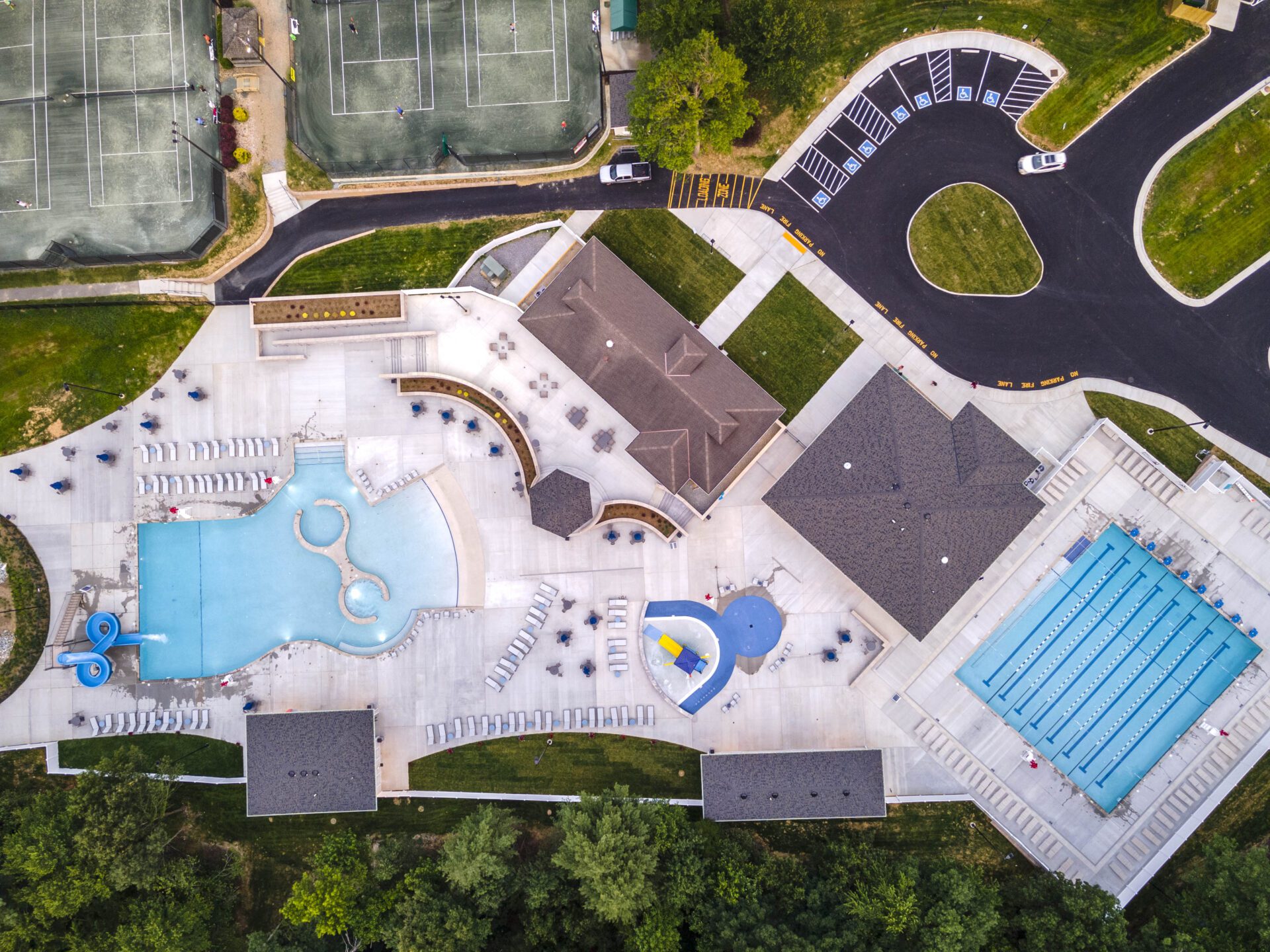 Woodlake Community Pool Complex